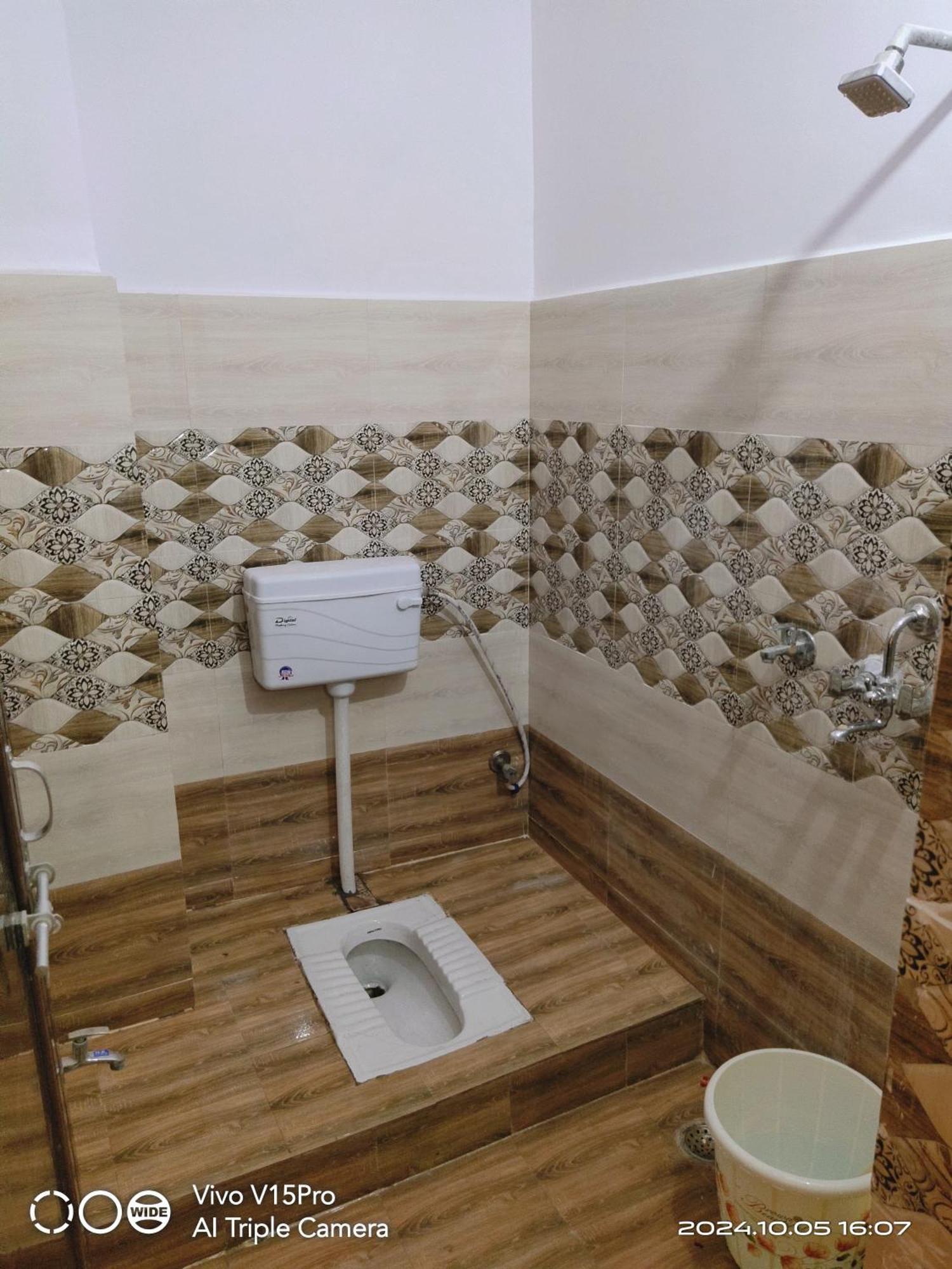 Incredible Banaras Inn Варанаси Екстериор снимка